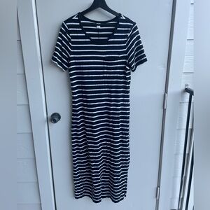 Old navy striped dress!